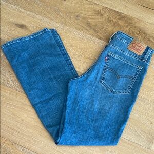 LEVI’S 725 High Rise Bootcut Distressed 8/29 (like new!)